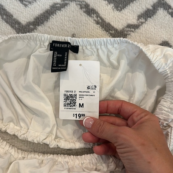 NWT Cargo Tube Crop Top Sz M - White/Cream - Picture 8 of 8